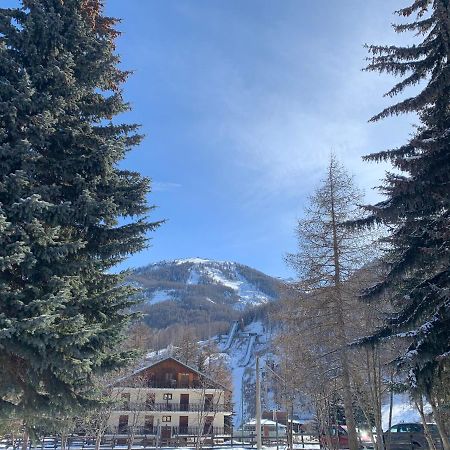 Hotel Casa Guigas Pragelato Esterno foto